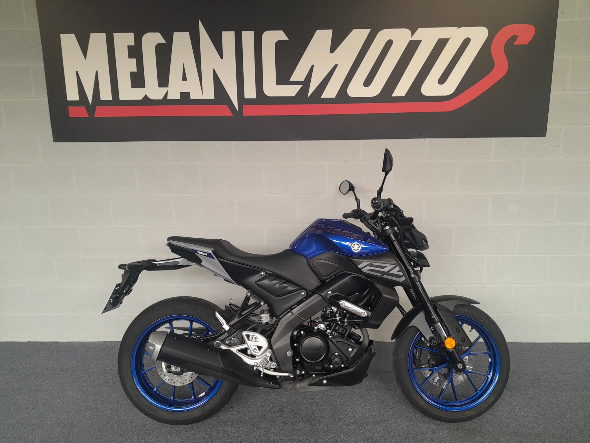 YAMAHA MT 125 ABS